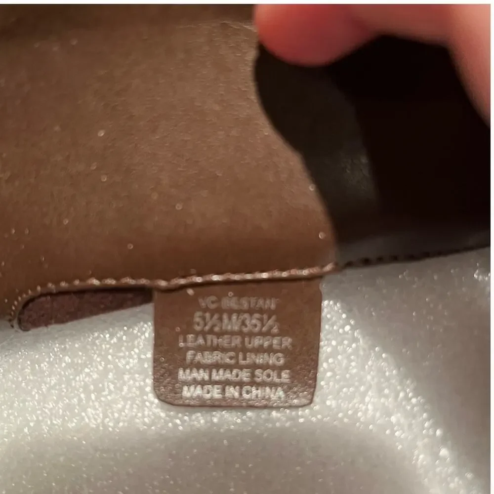 Vince Camuto new box